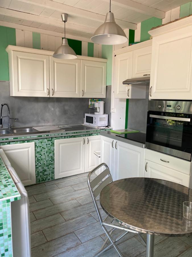 Chambres Privees Dans Maison Avec Grand Parc Et Piscine Proche Via Rhona Andancette Bagian luar foto